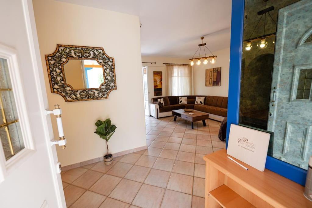 Villa Euphoria, Poros - Greece Poros Town Bagian luar foto